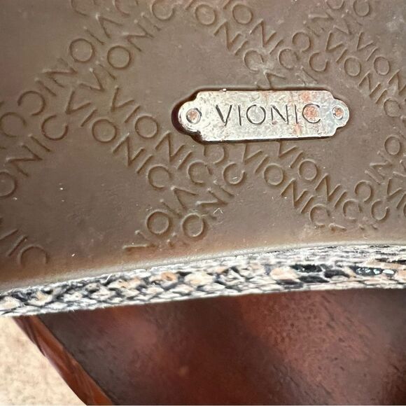 Vionic Snakeskin Pattern Wedges - Picture 8 of 9